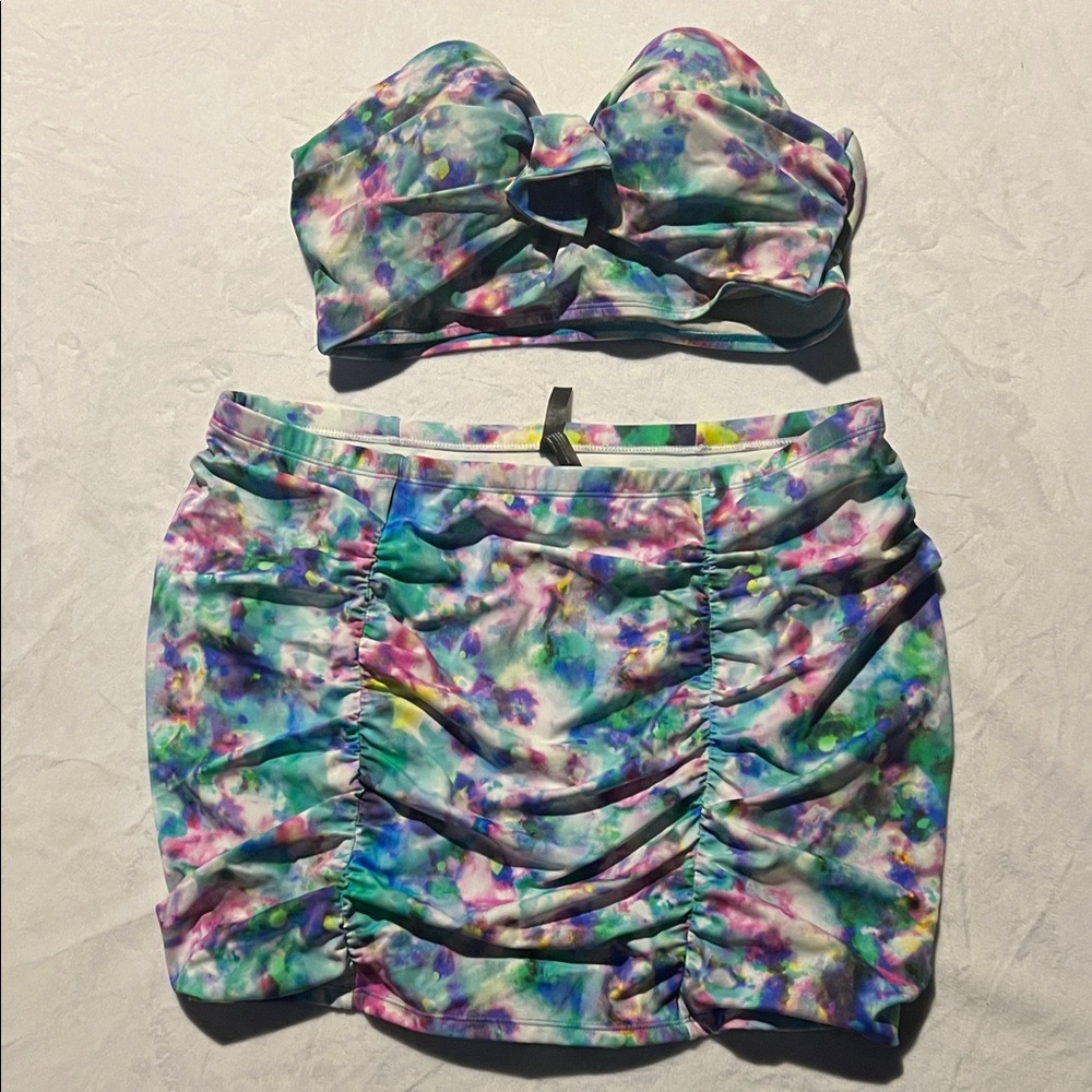 Plus Size Tie-Front Bandeau Swim Top & Skirt Set - Multicolor - Picture 2 of 6